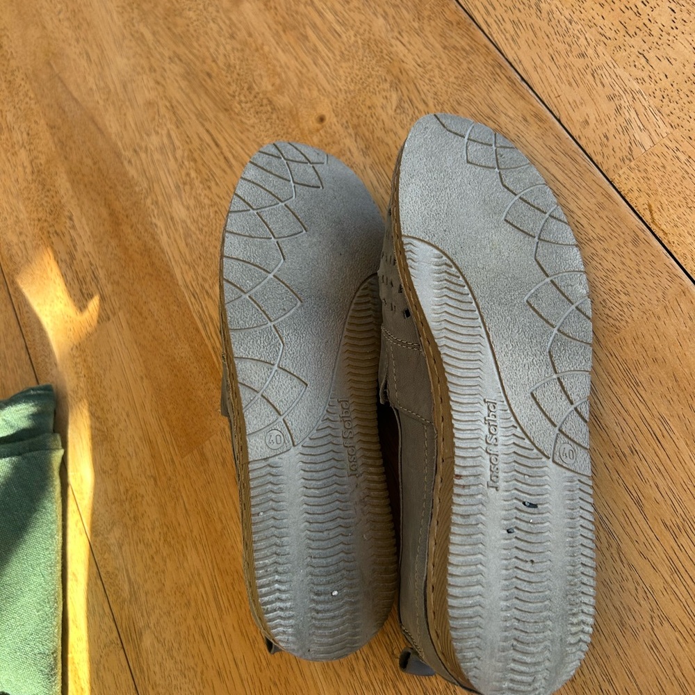 Josef Seibel Shoes - Picture 3 of 3